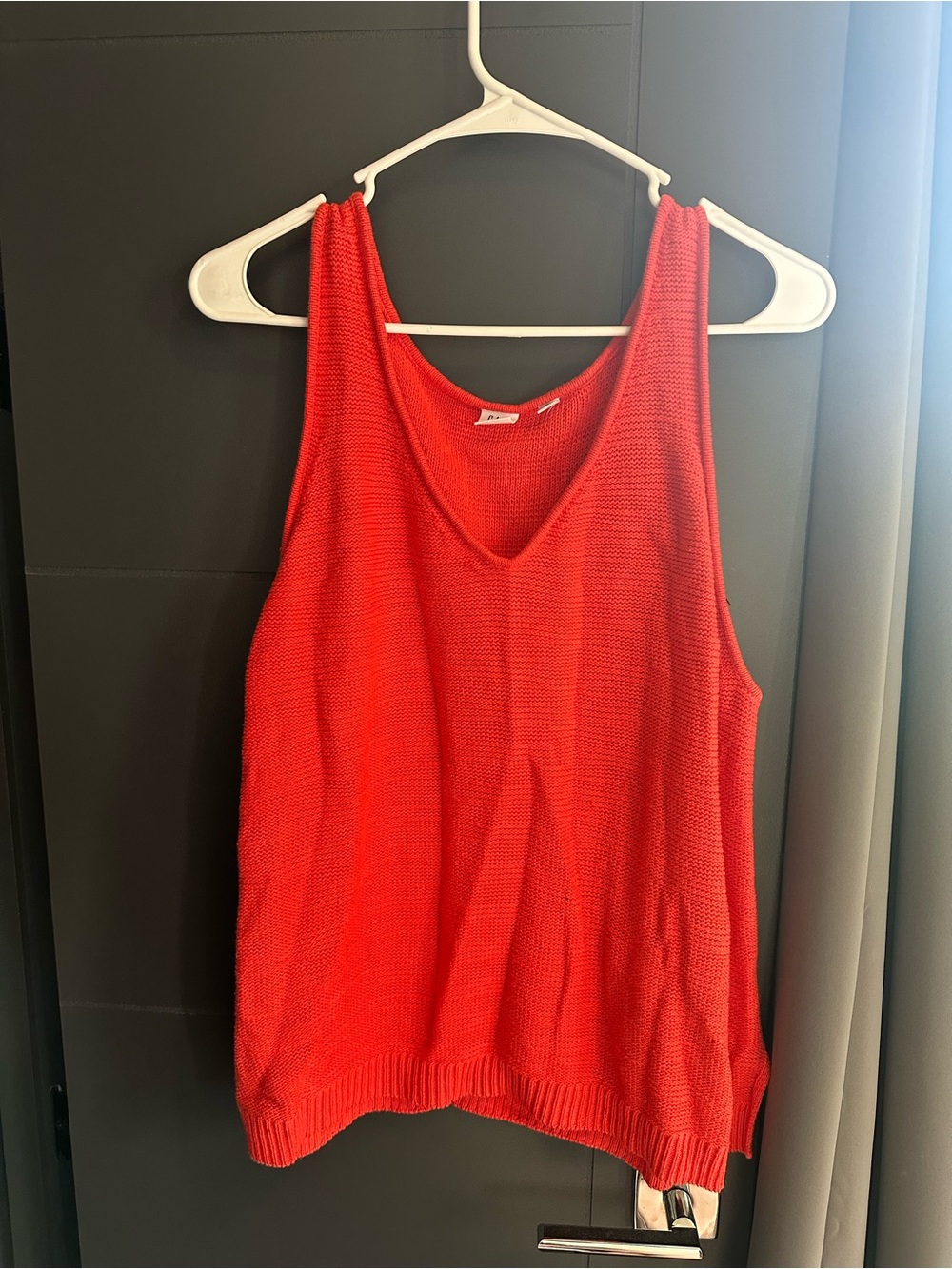 GAP Coral V-Neck Knit Tank Top